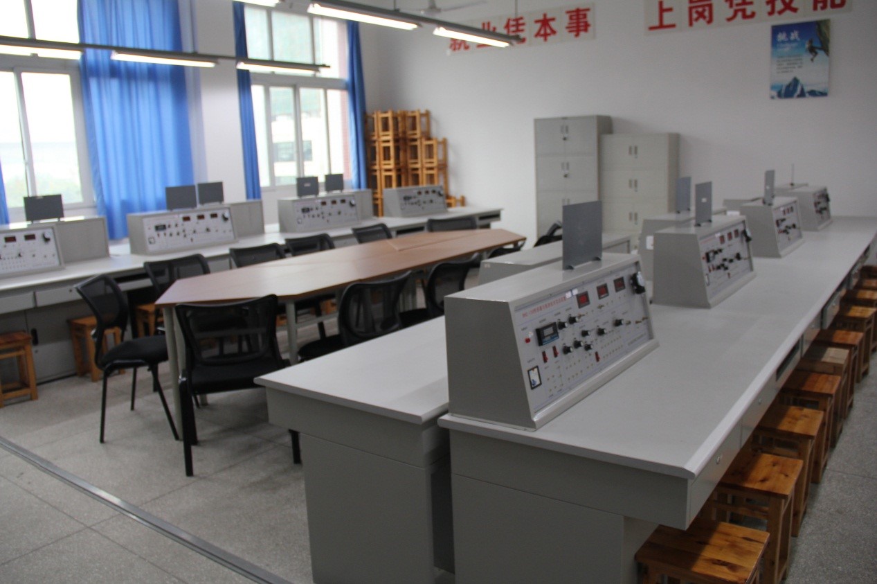 傳感器與電子測量實(shí)訓(xùn)室